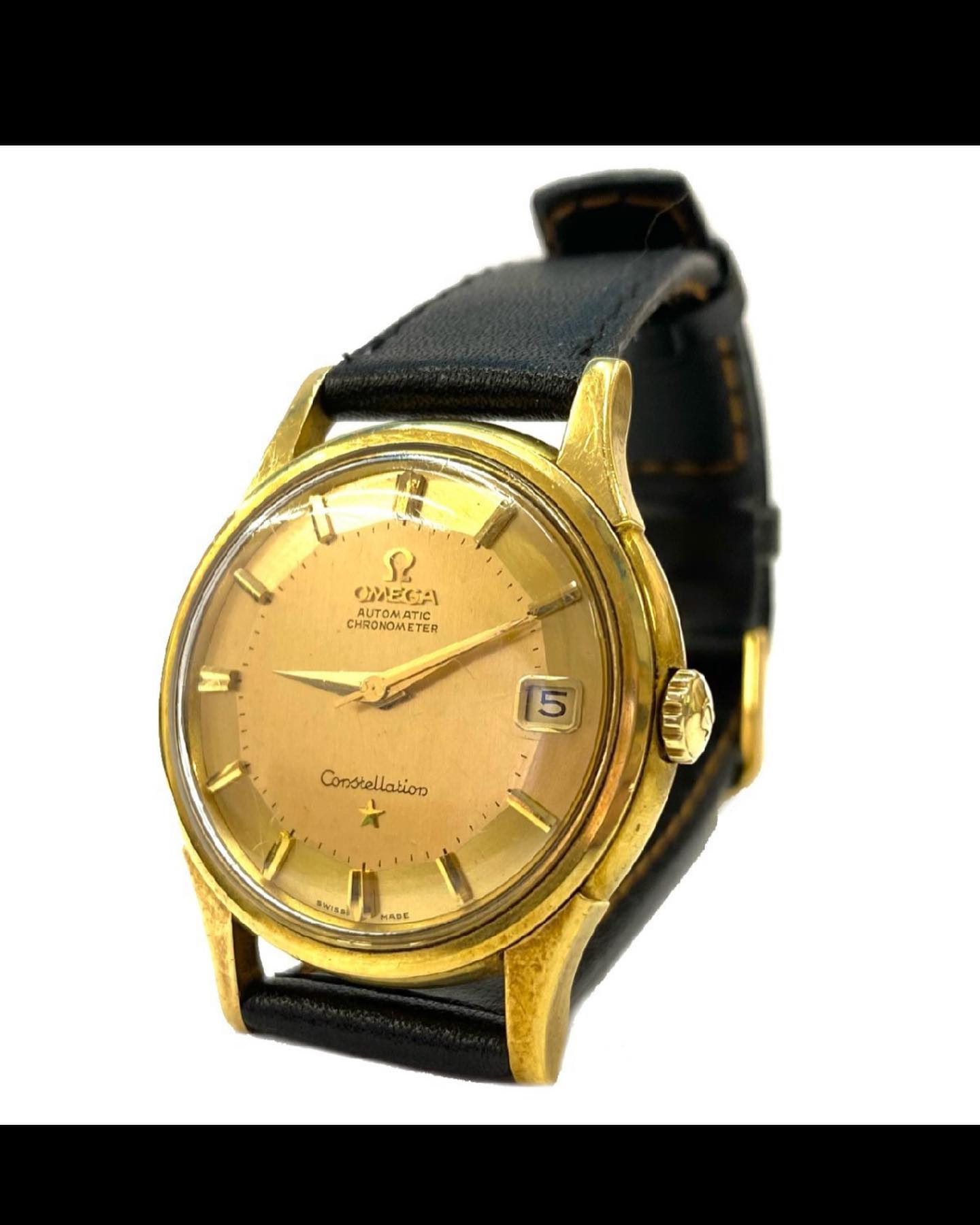 とても貴重な、オメガ自動巻き腕時計が入荷しました️

鮮やかな金色が纏う高級感で、美しさとミニマリズムを融合させた腕時計となっております️
⁡
18Kのオメガはなかなか手に入らない代物です
現在出品中️入札はお早めに♡
⁡
             #現在出品中️