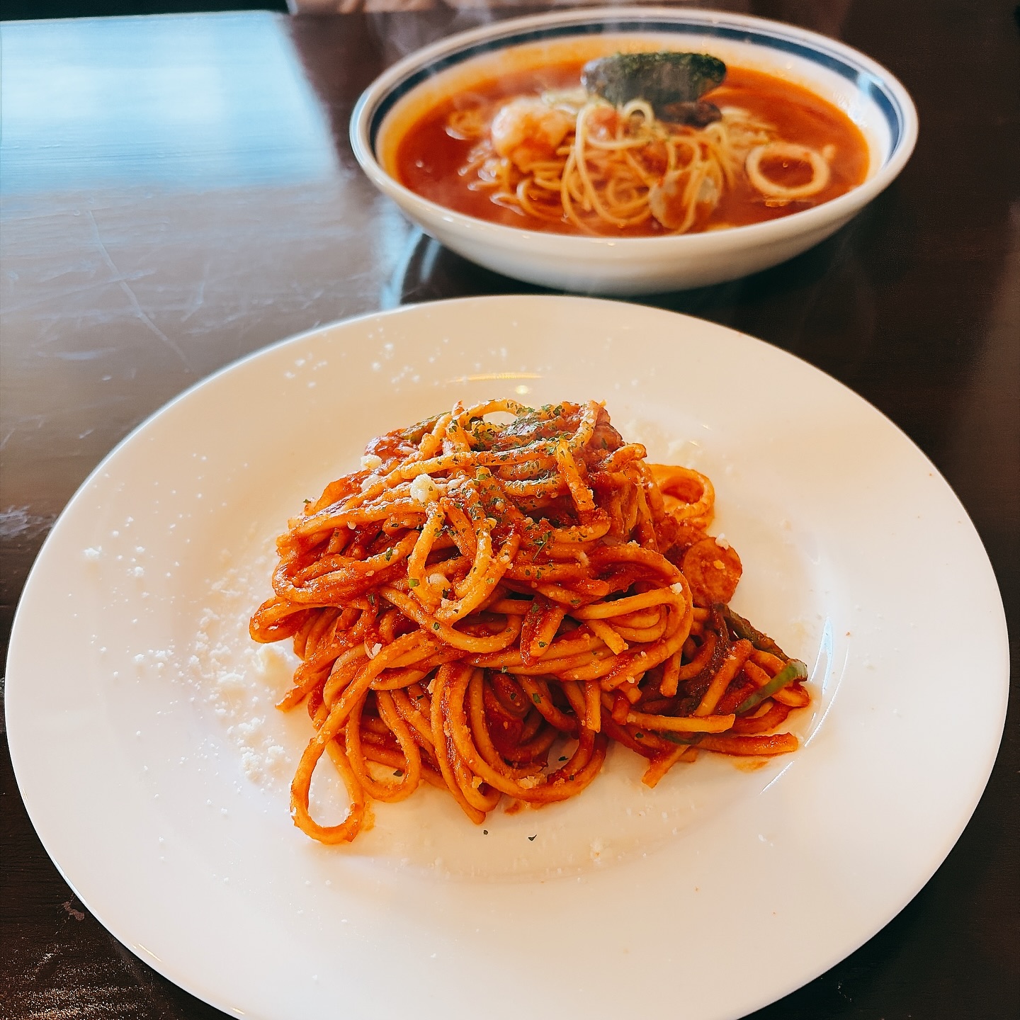 はっぴーオークション
️10周年記念️
皆さまのお陰で10年目を迎えることが出来ました🤝

いつもありがとうございます
これからも、  を
よろしくお願いいたしますm(*_ _)m

＊

記念日なのでランチをいただいてきました( ¨̮ )
 さんのお店へ

パスタの量もちょうどよく、
とても美味しかったです(っ˘ڡ˘ς)

食後のデザートの
バスクチーズケーキの美味しさに衝撃
中しっとり、程よい甘さでフォークが止まりませんでした

また利用させていただきます🍽
ご馳走様でした(*´ω｀*)